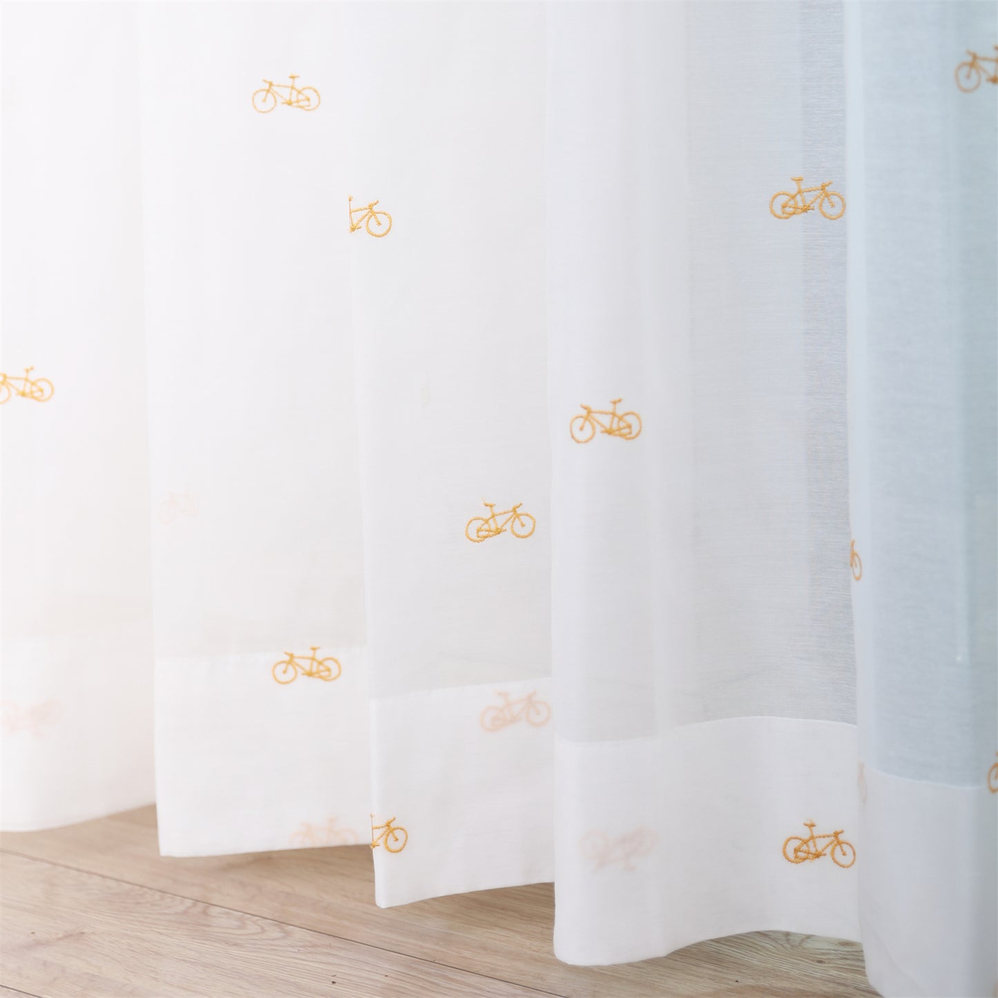 Japanese-designed embroidered lace curtains, privacy protection, heat insulation, sun protection, and UV resistance.33-36YE