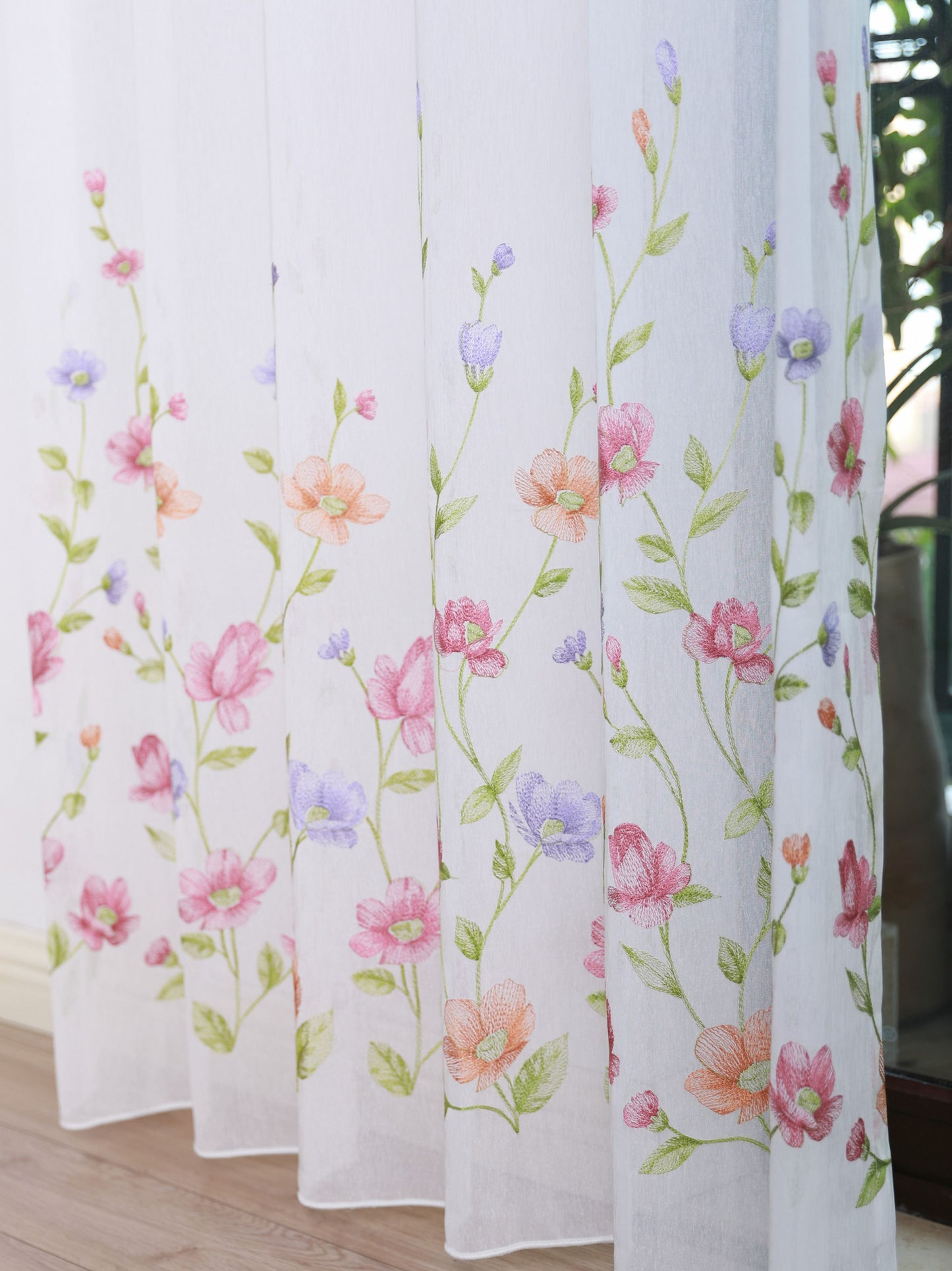 Japanese-designed embroidered lace curtains, privacy protection, heat insulation, sun protection, and UV resistance.CE3480PI