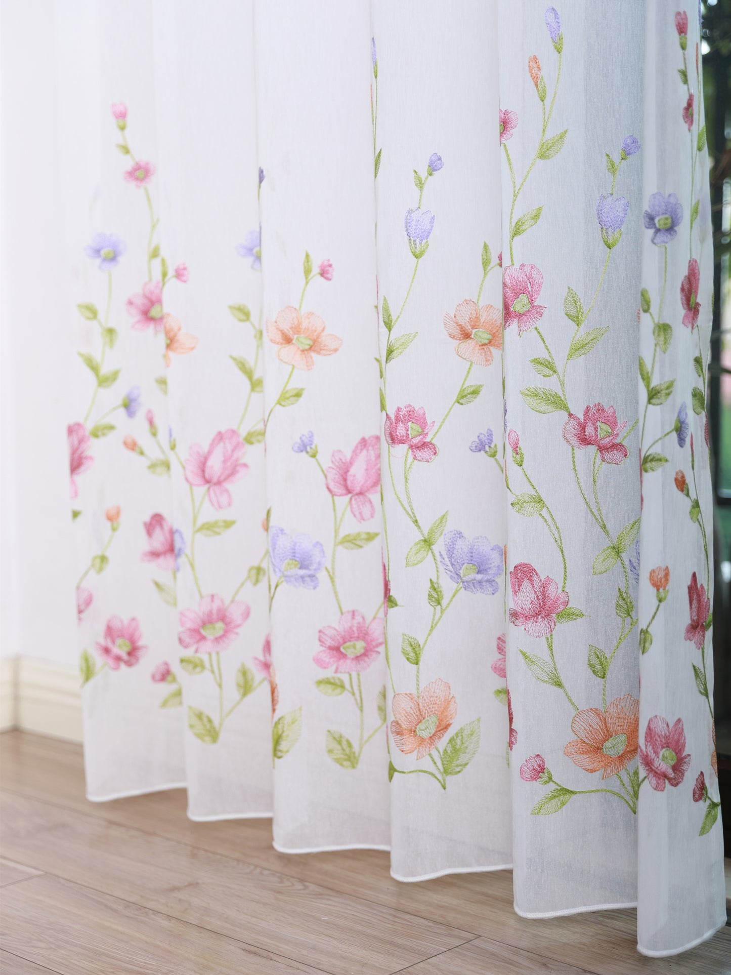 Japanese-designed embroidered lace curtains, privacy protection, heat insulation, sun protection, and UV resistance.CE3480PI